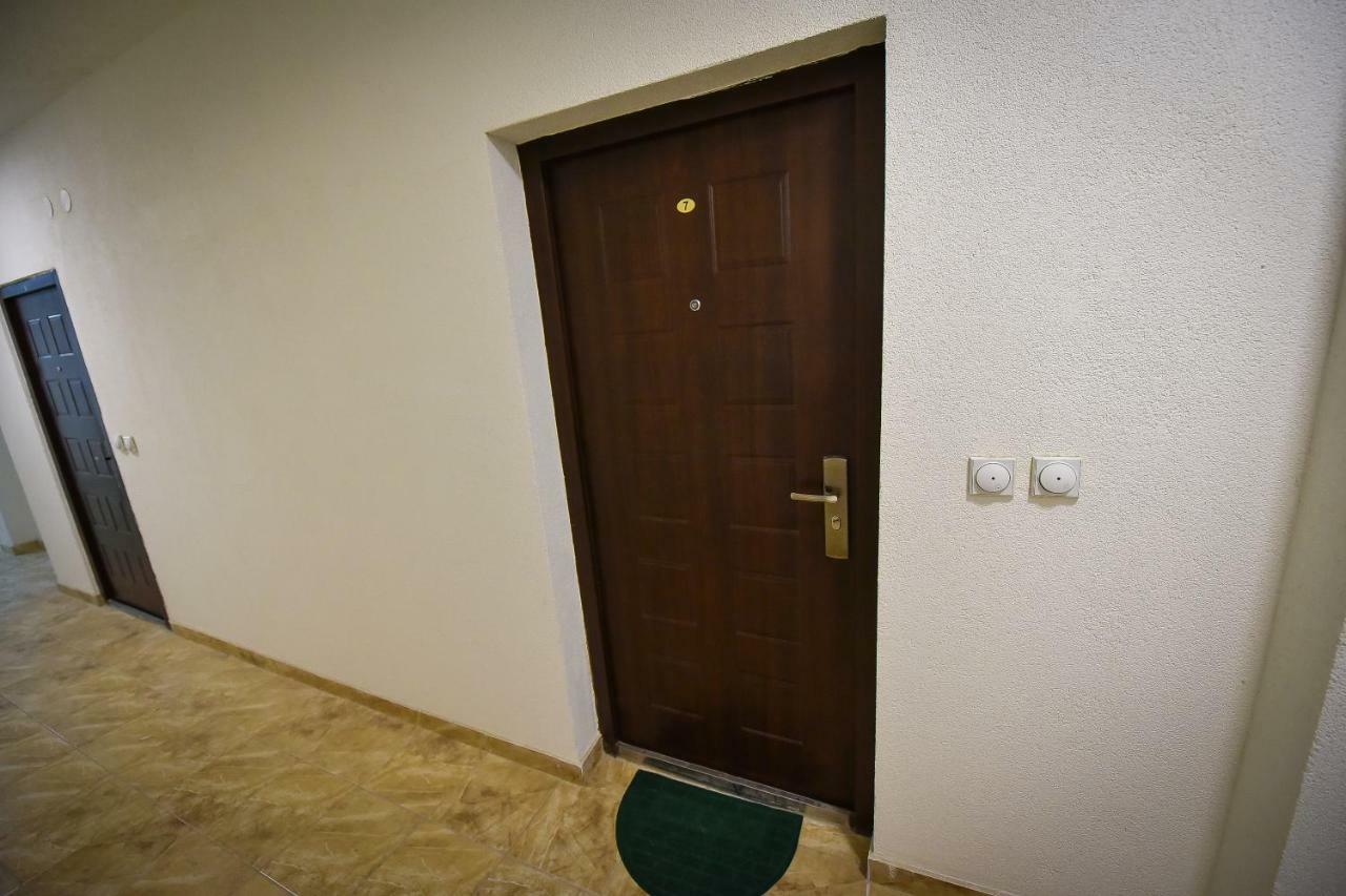 Urban Apartment Ni Exterior foto